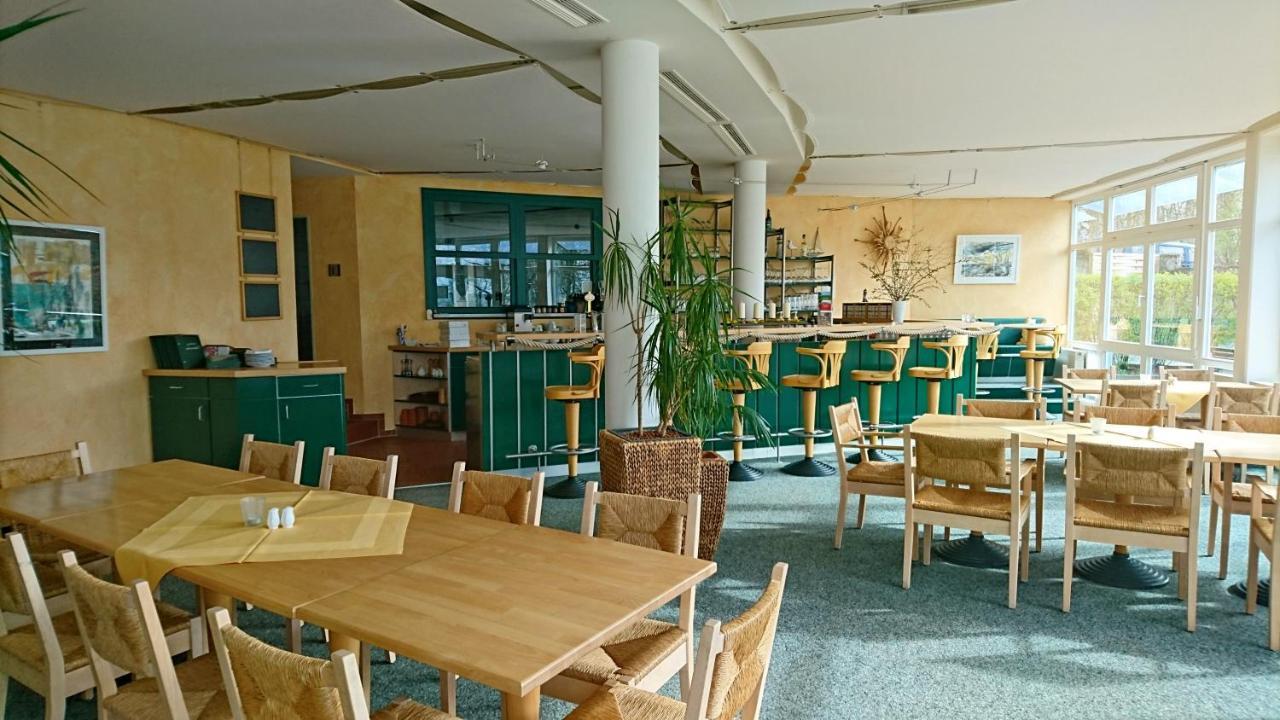 Mueritzparadies - Feriendorf Alte Fahrt Rechlin Exterior photo